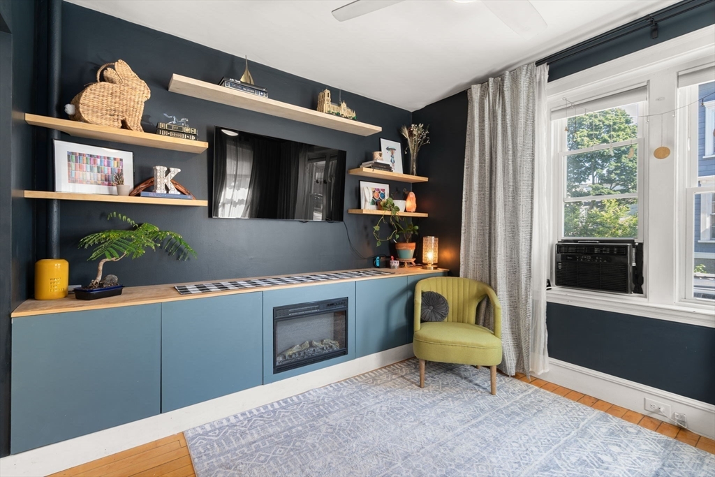 15 Lynde St 1