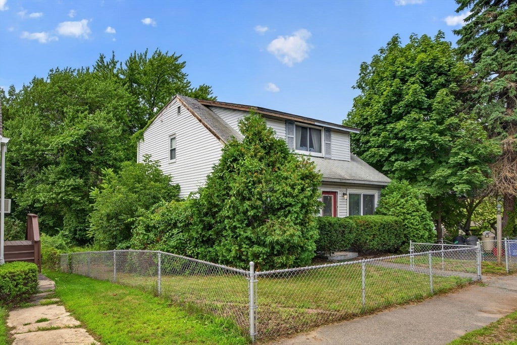 12 Hurd Ave