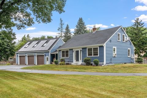 22 Svenson Rd Shrewsbury MA 01545