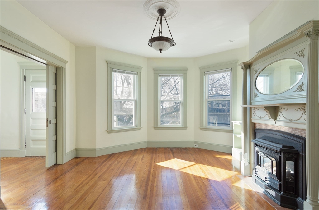 10-12 Castlerock St #2, Boston, MA, 10-12 Castlerock St #2, Boston, MA Photo #3