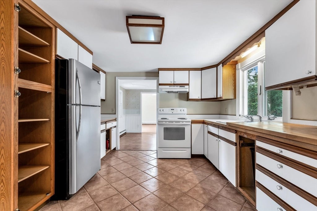 67 Lakefield Rd, Yarmouth, MA, 67 Lakefield Rd, Yarmouth, MA Photo #26