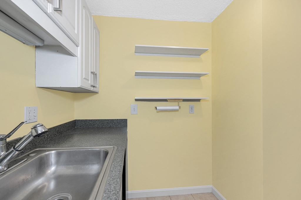 351 Pawtucket Blvd 3