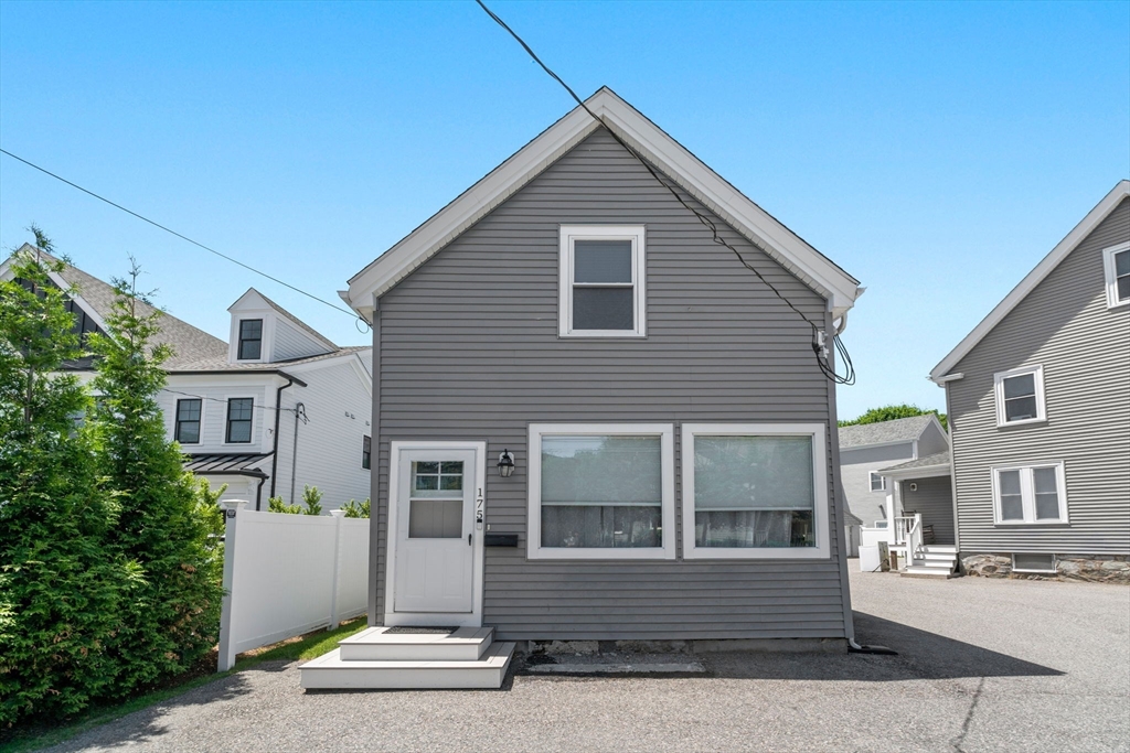 379 Hunnewell St