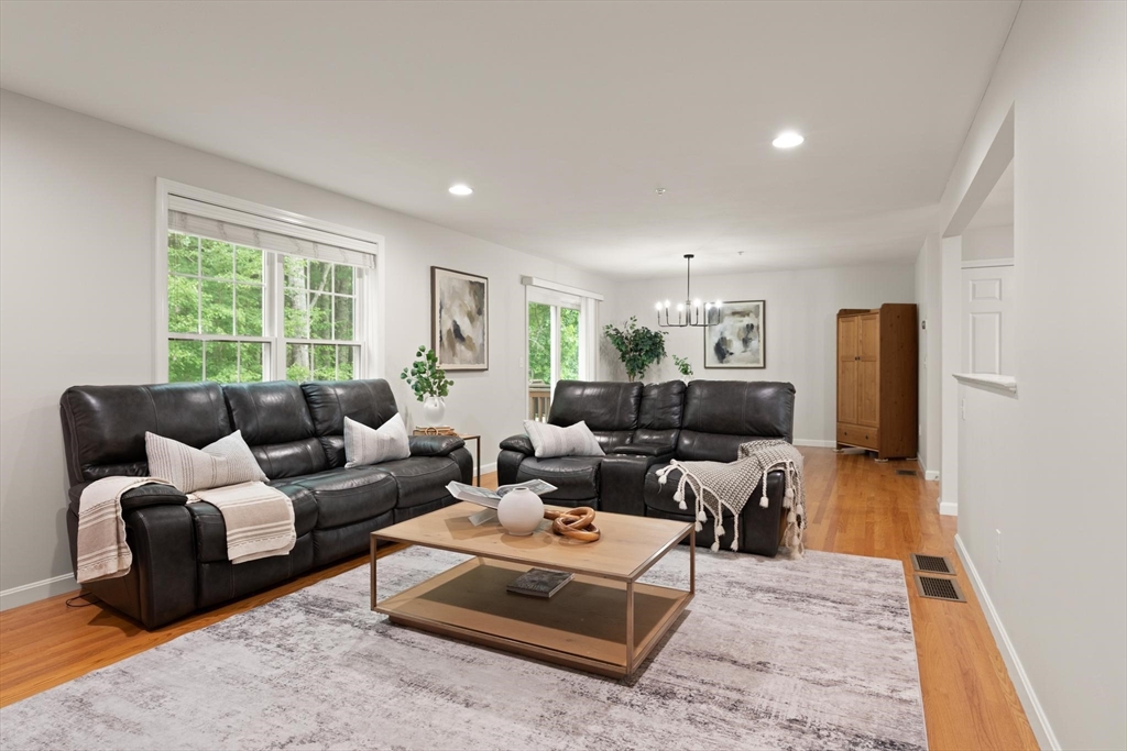 27 Southgate Rd #29, Westford, MA Photo #4