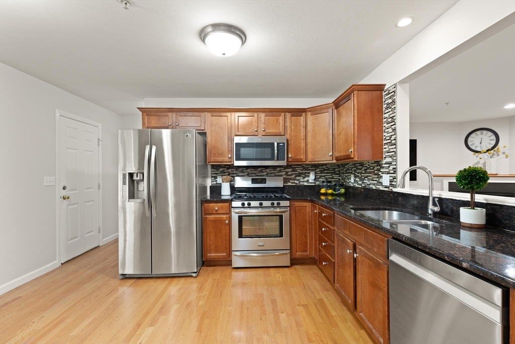 27 Southgate Rd #29, Westford, MA Photo #3