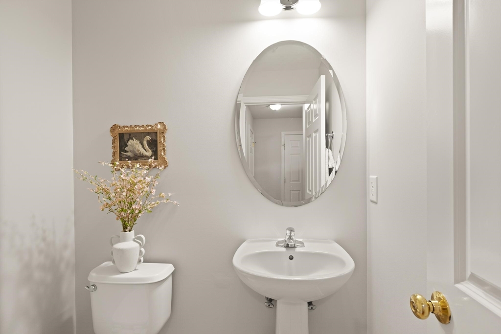 27 Southgate Rd #29, Westford, MA Photo #9