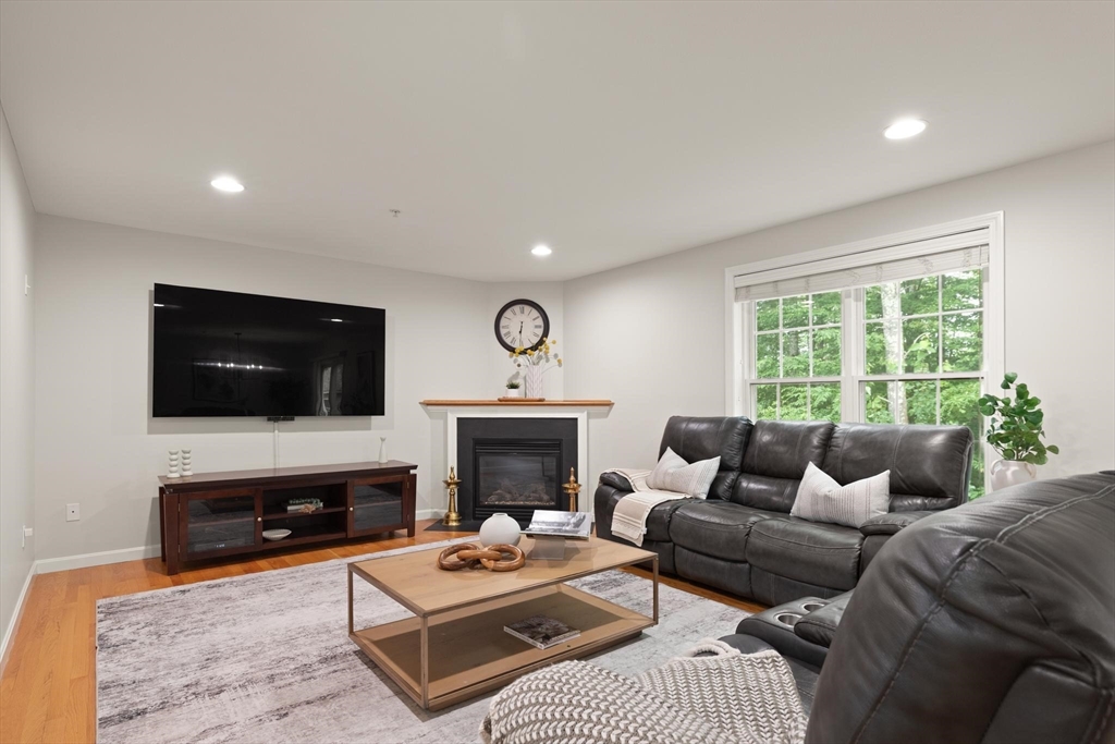 27 Southgate Rd #29, Westford, MA Photo #5