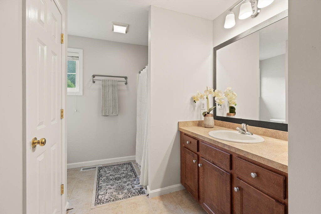 27 Southgate Rd #29, Westford, MA Photo #14
