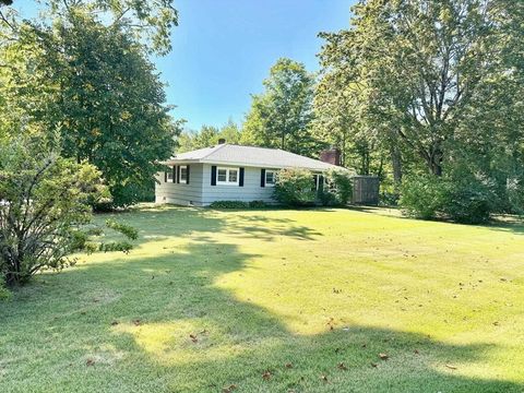 Photo of 10 Roulston Rd #10, Windham, NH 03087 (MLS # 73462708)