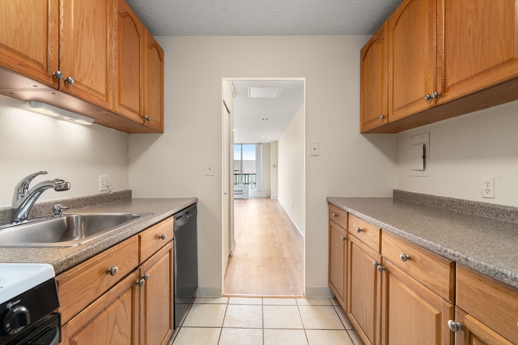 33 Pond Streeet 1224
