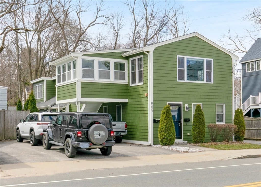 333 Merrimac St 1