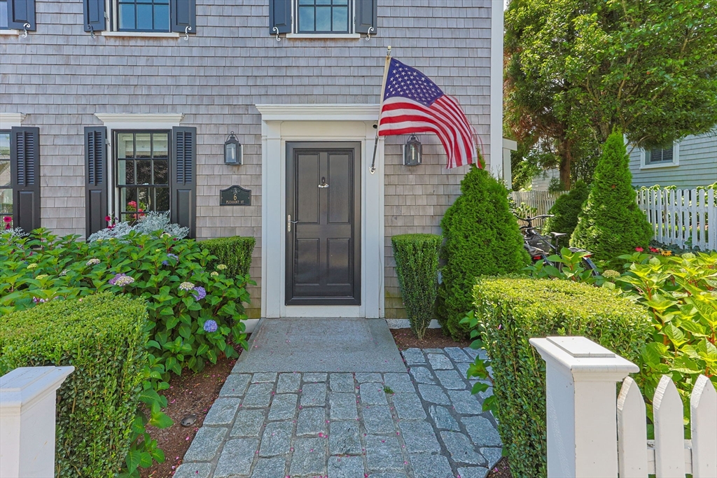 6 Pleasant Street
