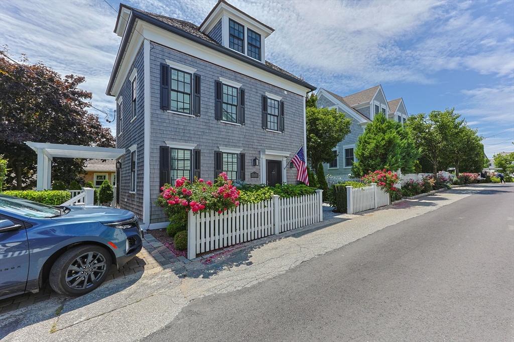 6 Pleasant Street