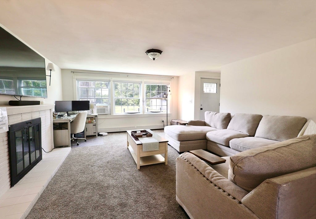 59 Ayer Street, Methuen, MA, 59 Ayer Street, Methuen, MA Photo #11