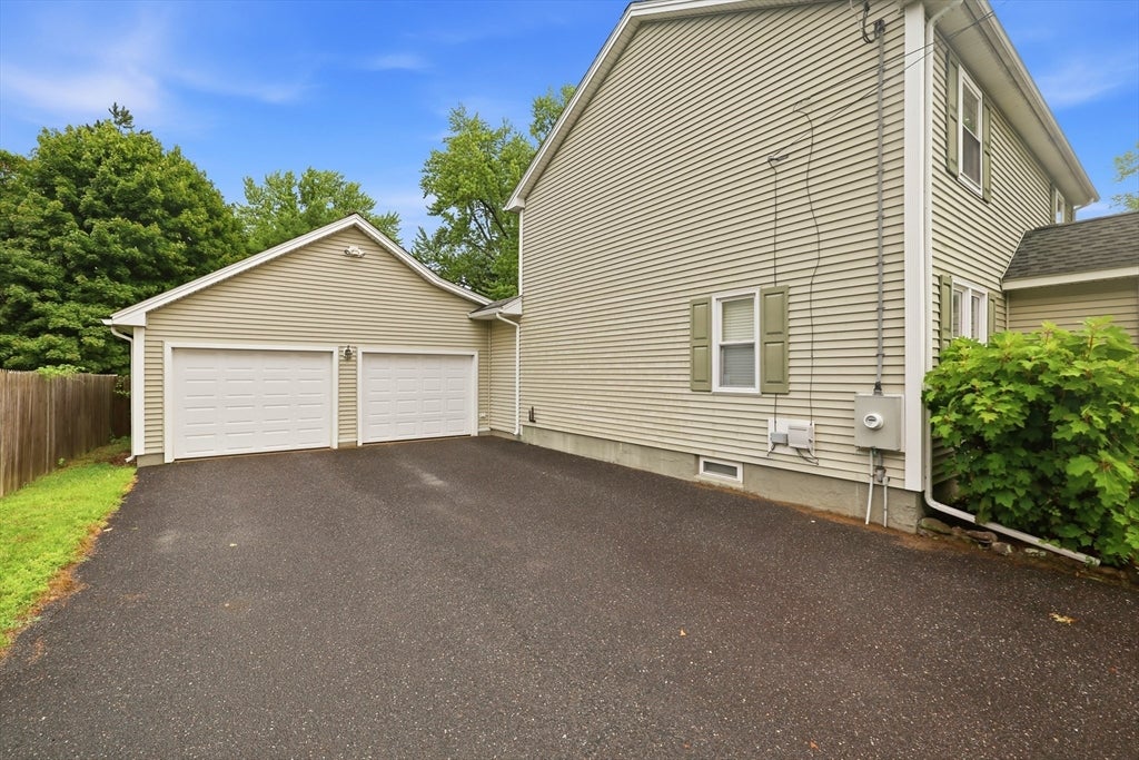 24 Victoria Ter, Ludlow, MA, 24 Victoria Ter, Ludlow, MA Photo #4