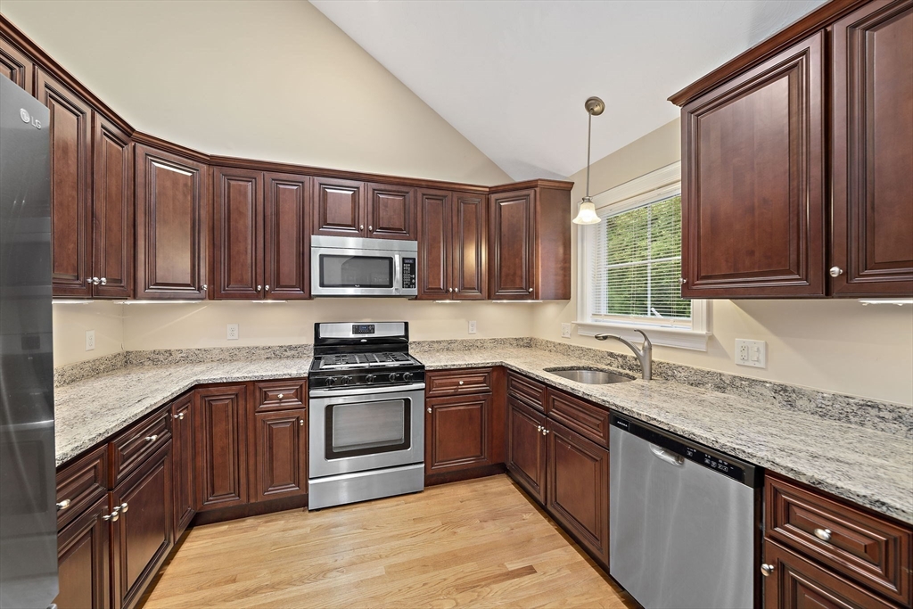 14 Sugar Maple Cir 14