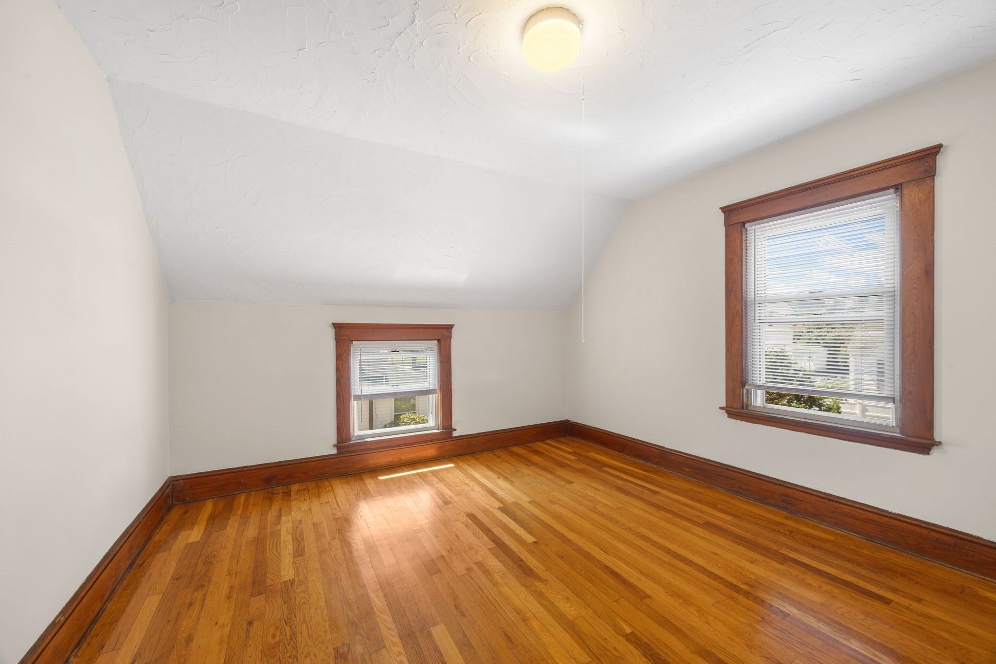 10 Revere St, Malden, MA, 10 Revere St, Malden, MA Photo #18