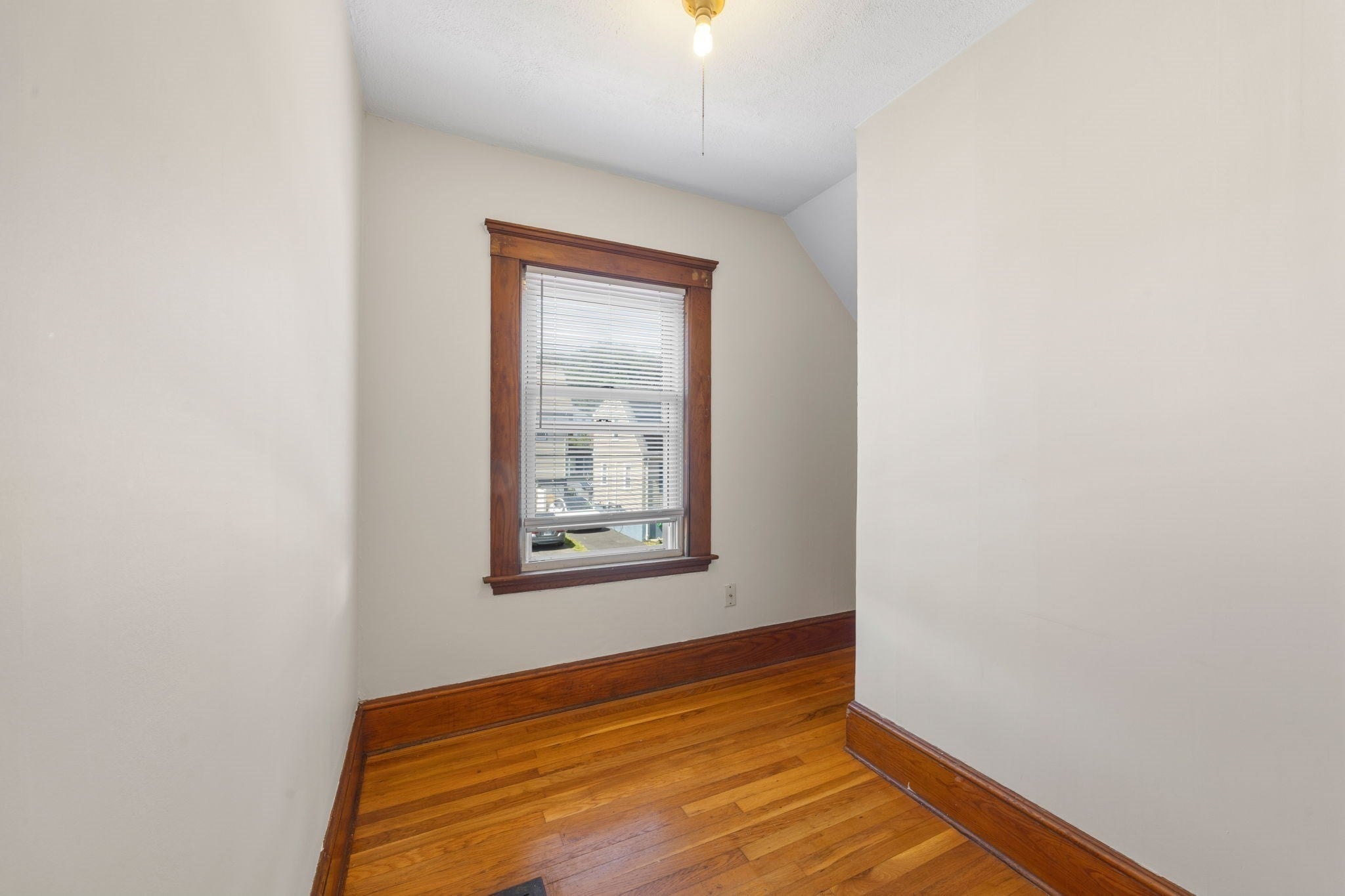 10 Revere St, Malden, MA, 10 Revere St, Malden, MA Photo #19
