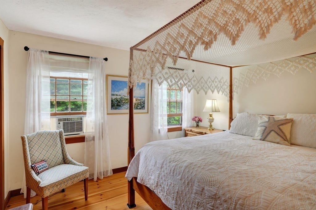 9 Codman Spring Road, Edgartown, MA Photo #11