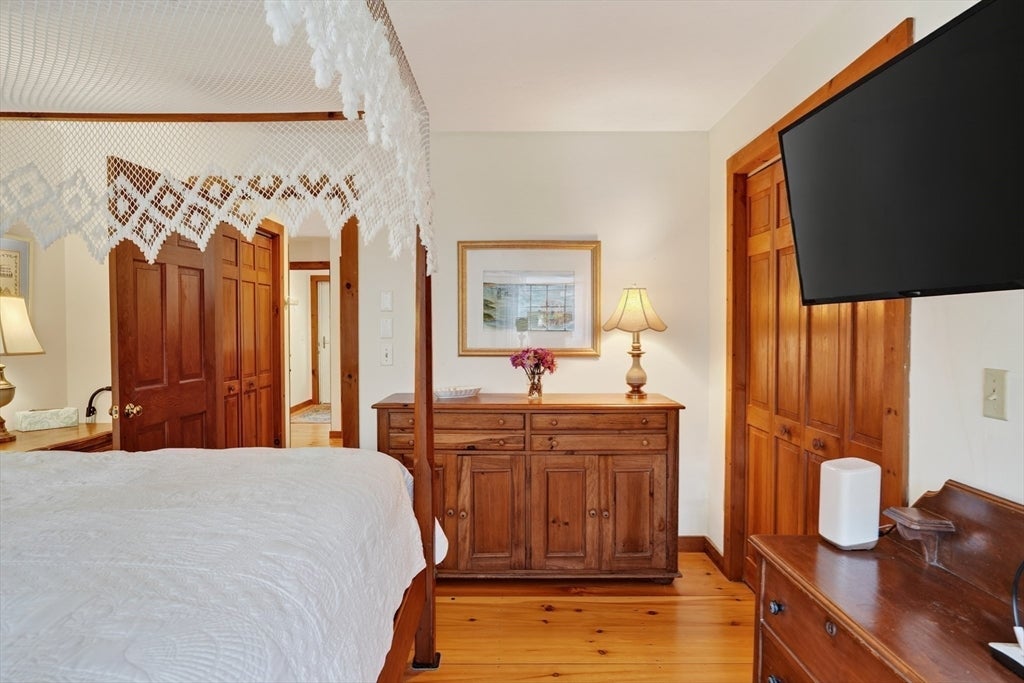 9 Codman Spring Road, Edgartown, MA Photo #12