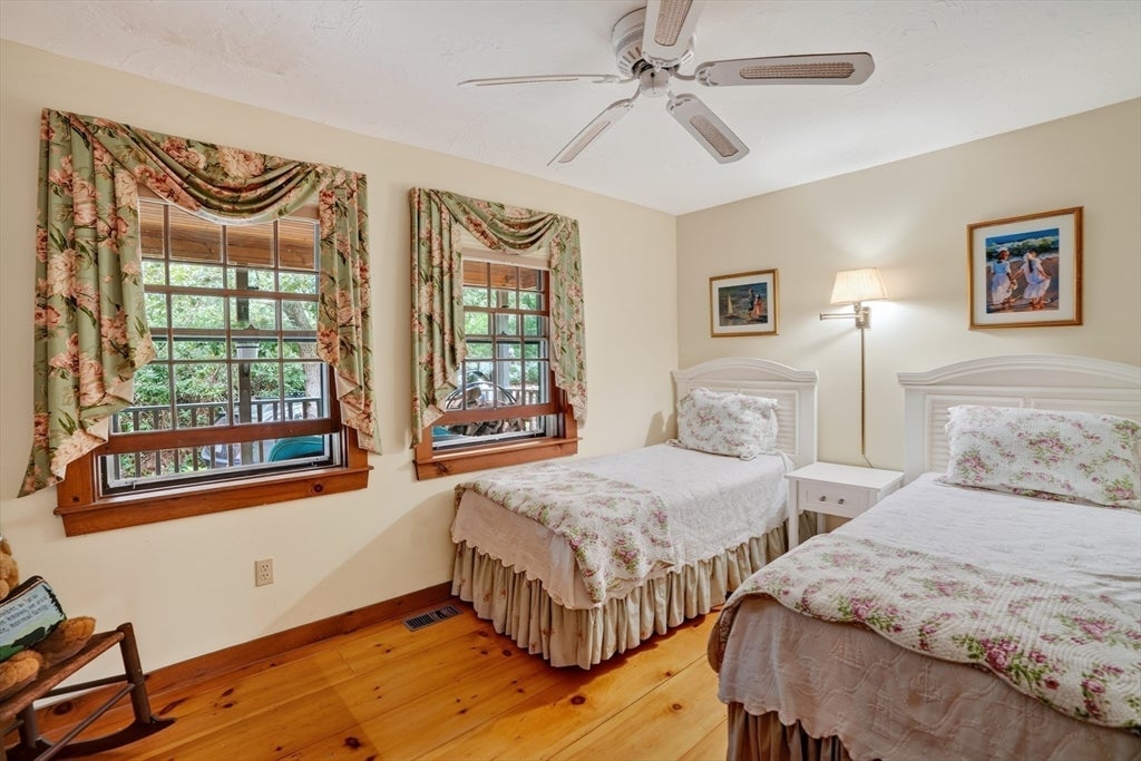 9 Codman Spring Road, Edgartown, MA Photo #7