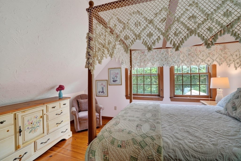 9 Codman Spring Road, Edgartown, MA Photo #20