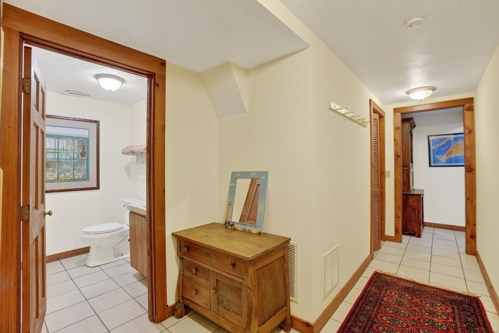 9 Codman Spring Road, Edgartown, MA Photo #26