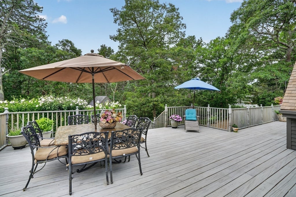 9 Codman Spring Road, Edgartown, MA Photo #15