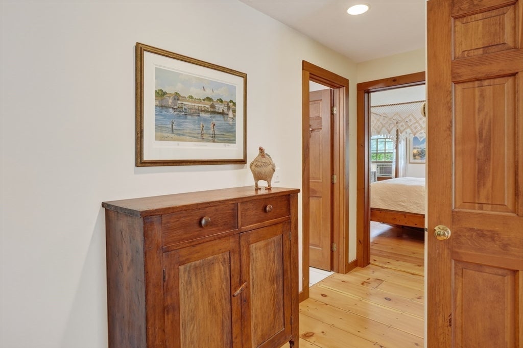 9 Codman Spring Road, Edgartown, MA Photo #8