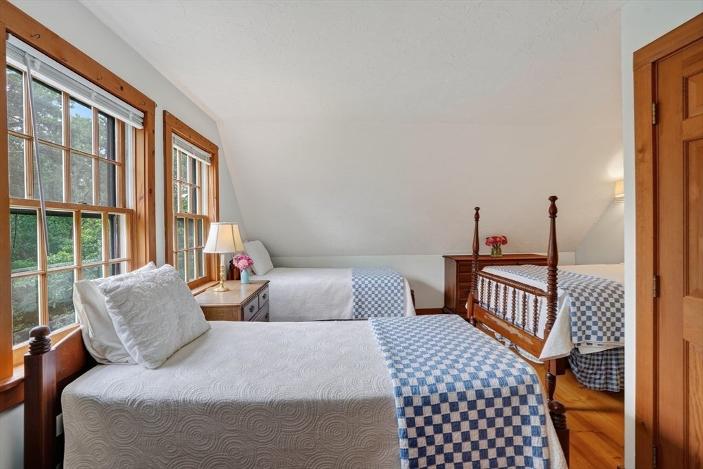 9 Codman Spring Road, Edgartown, MA Photo #22