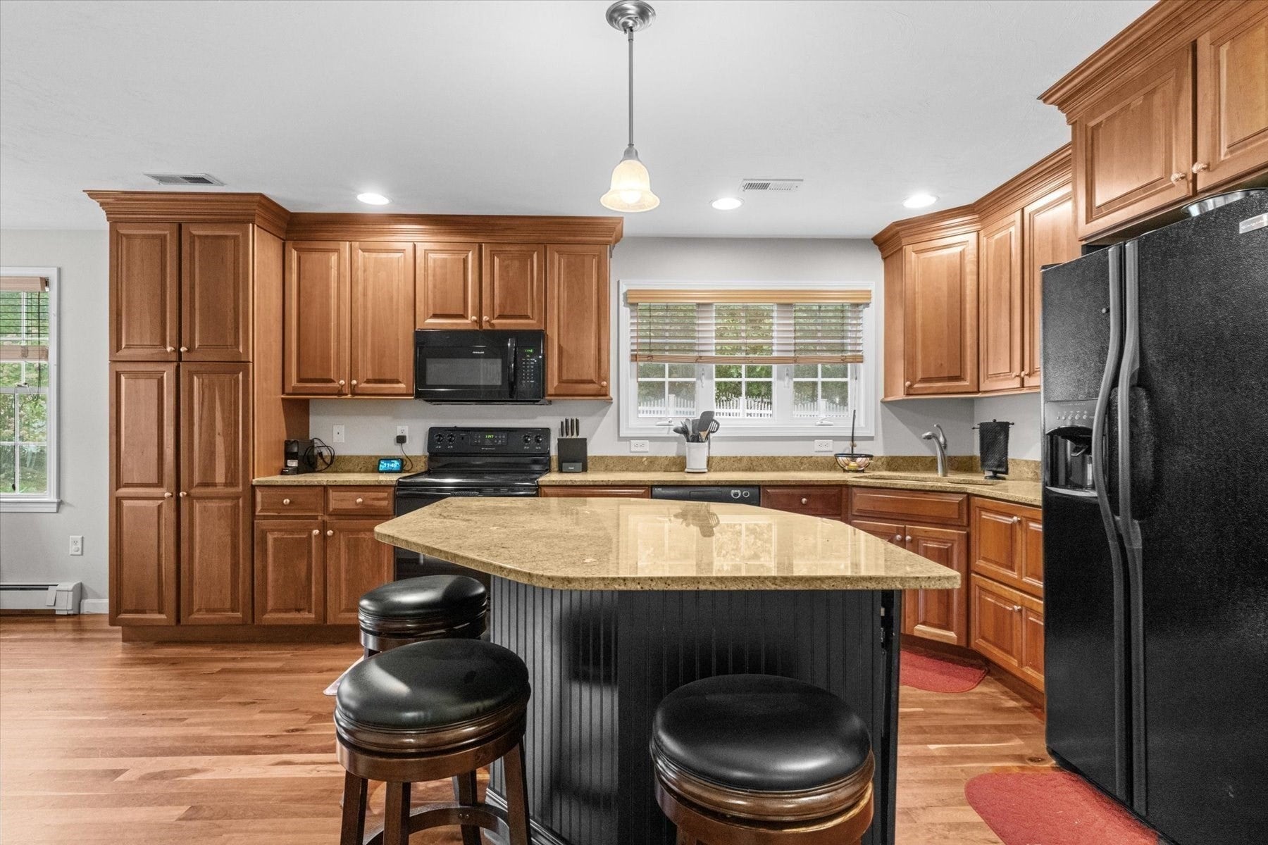 65 Arbor Rd, Uxbridge, MA, 65 Arbor Rd, Uxbridge, MA Photo #15