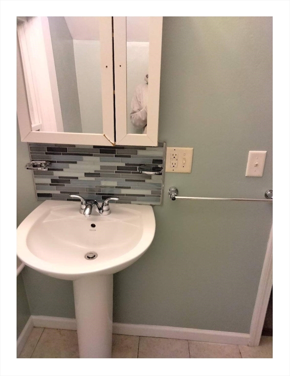 22 Chestnut Street C