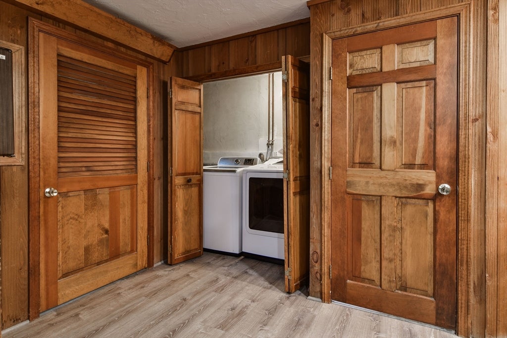 27 Woodland St, Natick, MA Photo #20