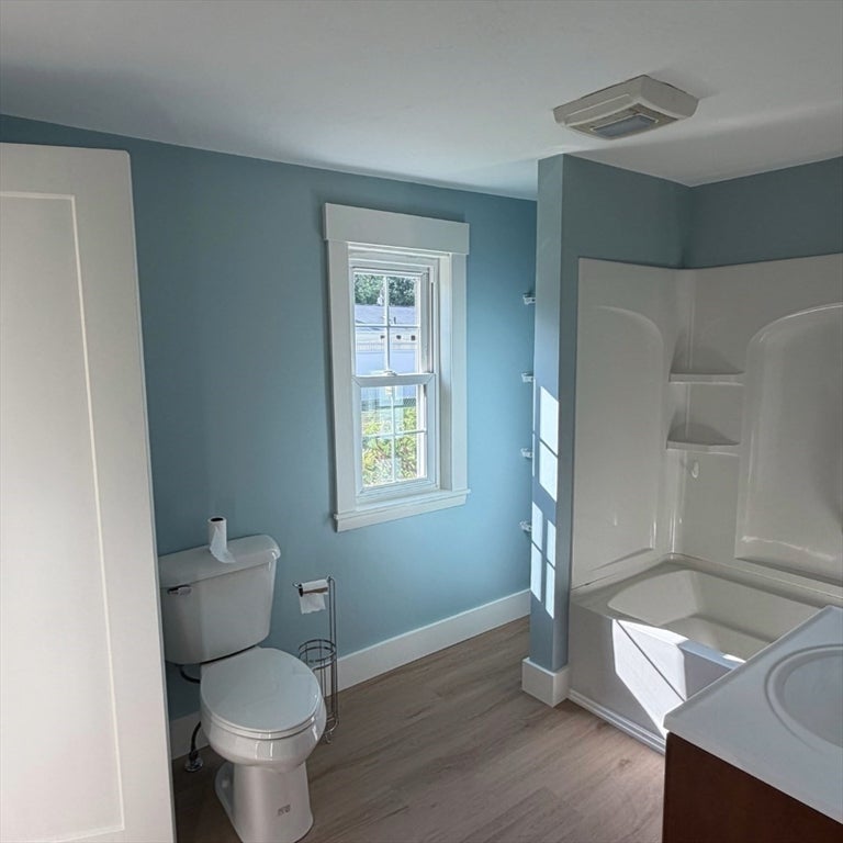 40 Marshall Rd, Fitchburg, MA, 40 Marshall Rd, Fitchburg, MA Photo #24