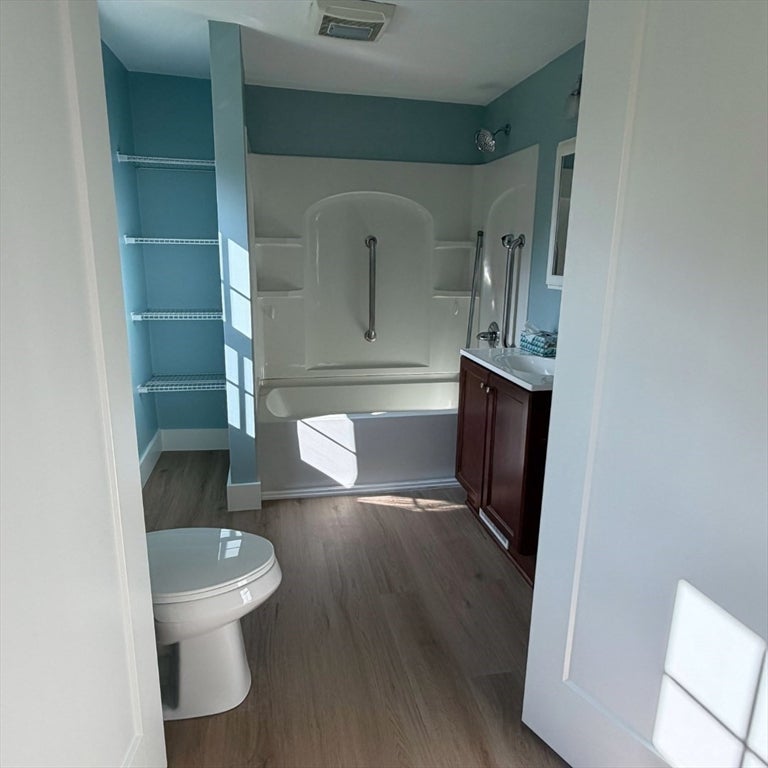40 Marshall Rd, Fitchburg, MA, 40 Marshall Rd, Fitchburg, MA Photo #26