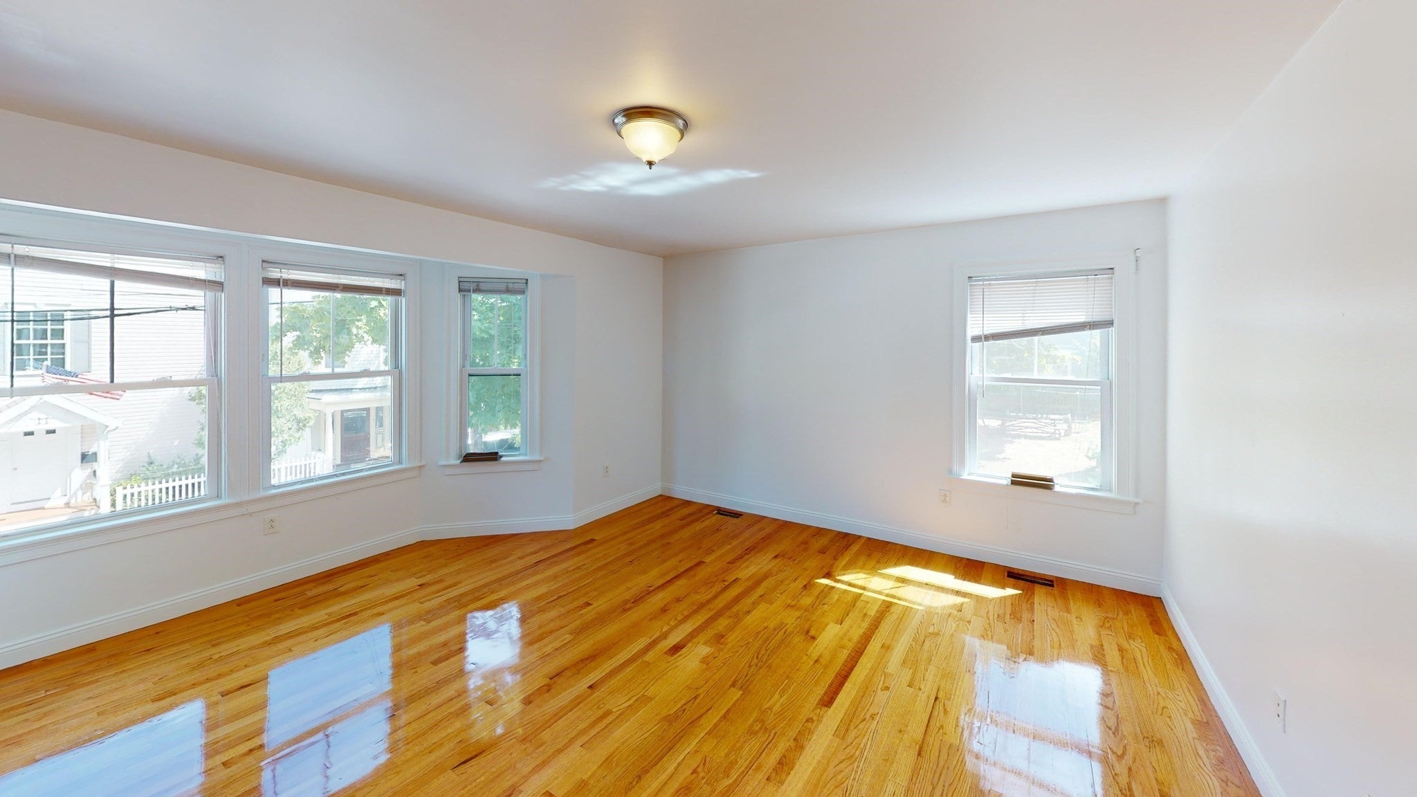 14 Iroquois Street #1, Boston, MA Photo #8
