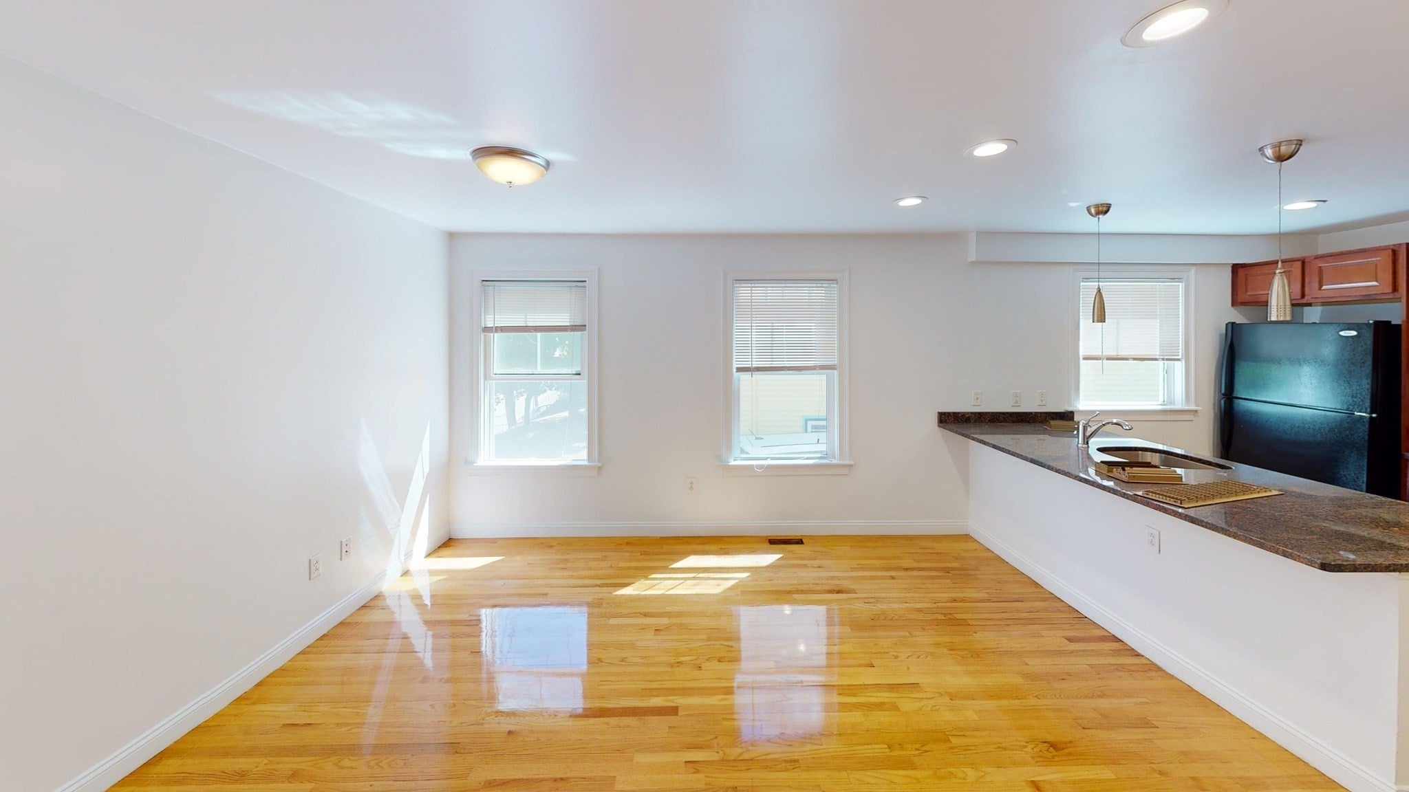 14 Iroquois Street #1, Boston, MA Photo #3