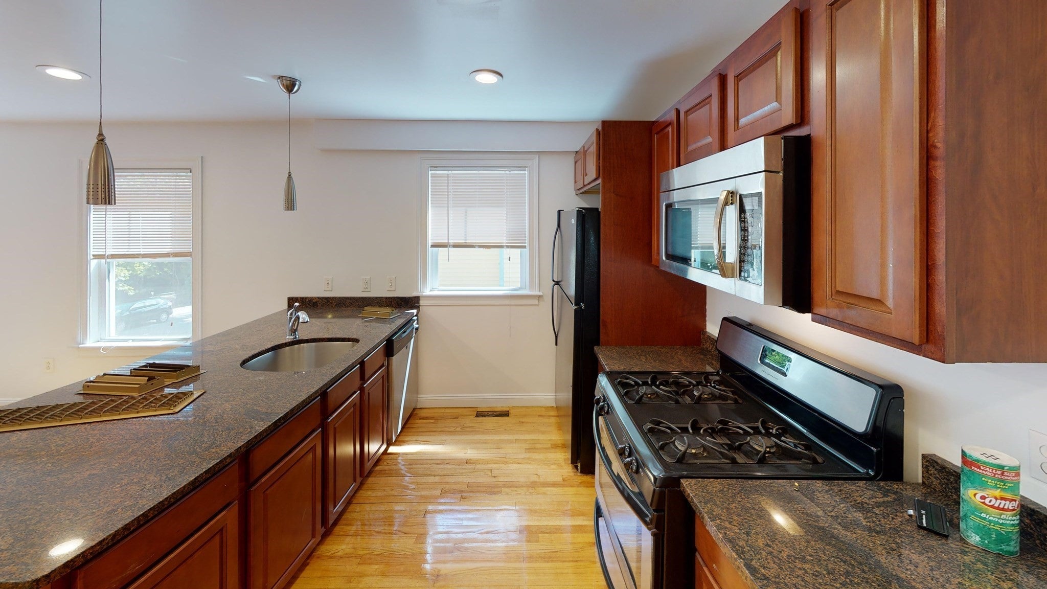 14 Iroquois Street #1, Boston, MA Photo #2
