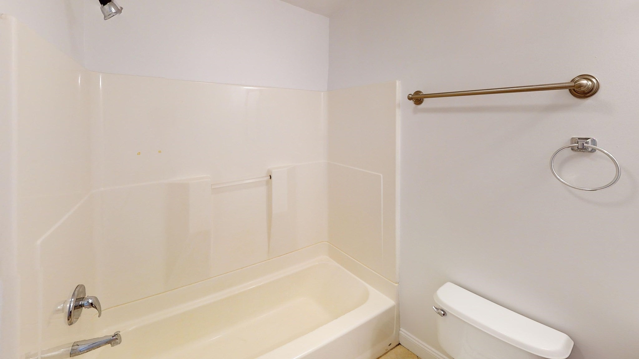 14 Iroquois Street #1, Boston, MA Photo #5