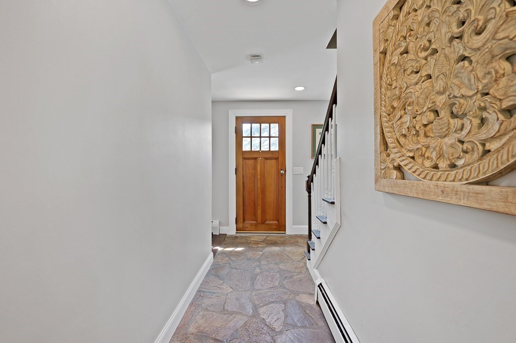 3 Squantum Rd