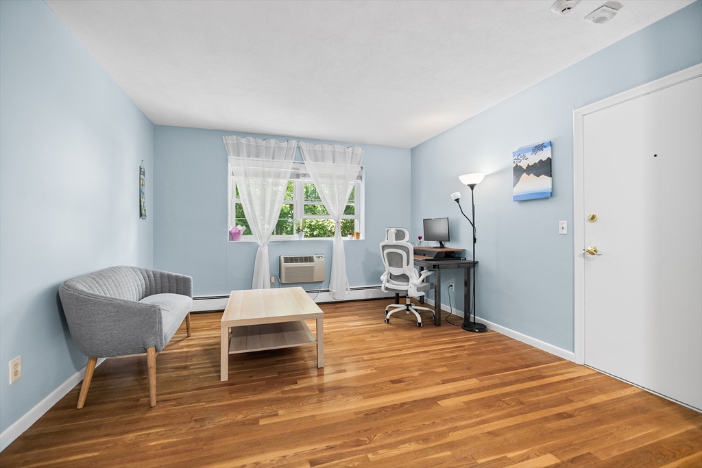 217 Neponset Ave 33