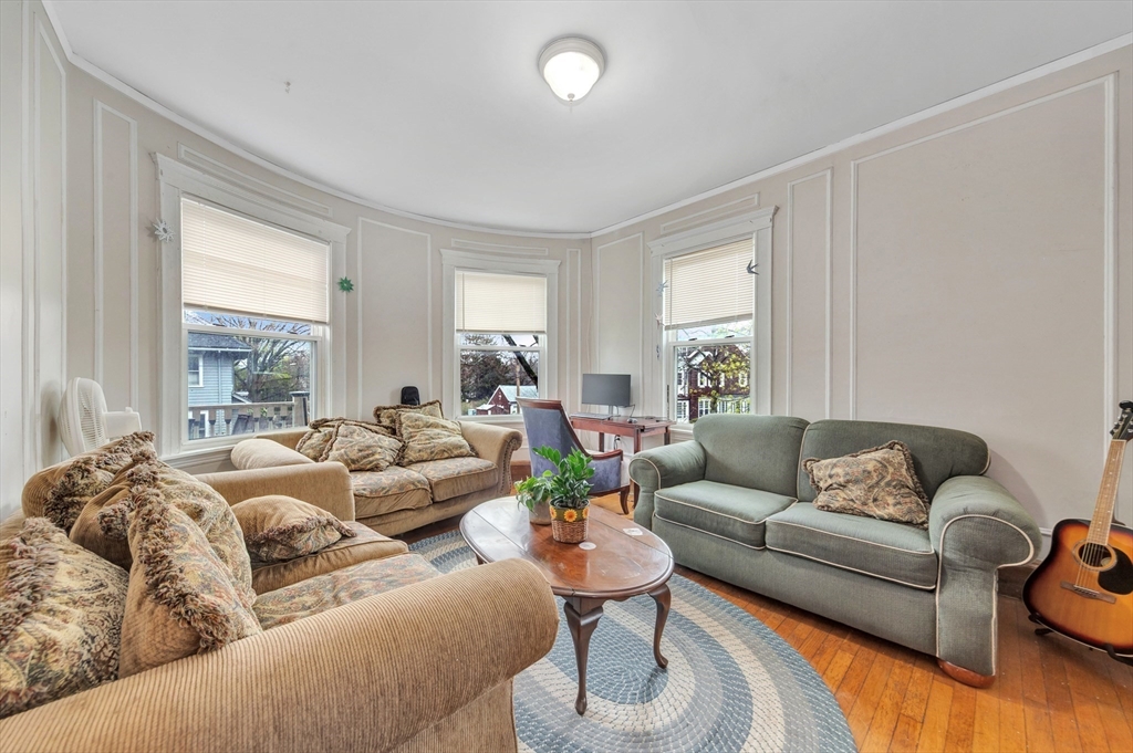 93 Moraine St, Boston, MA Photo #18