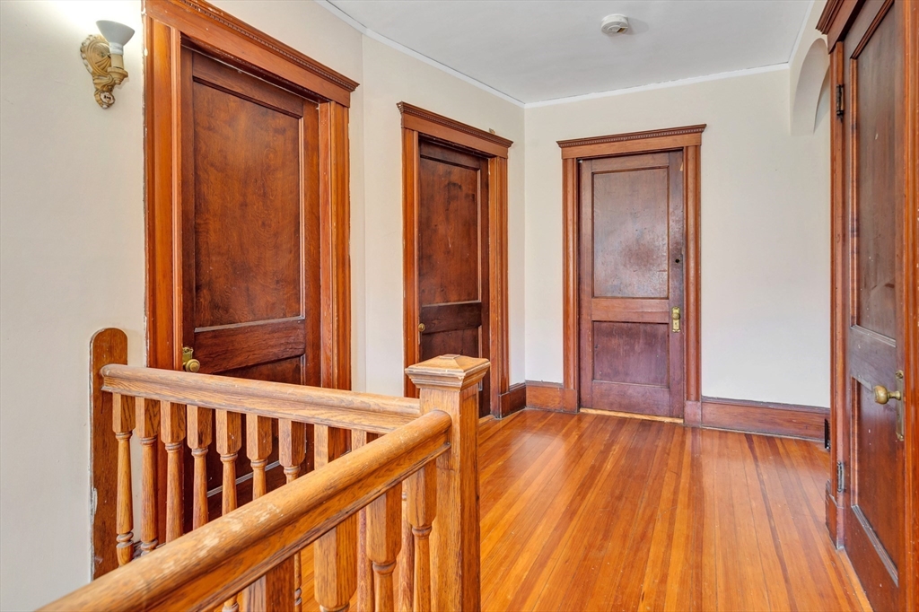 93 Moraine St, Boston, MA Photo #19