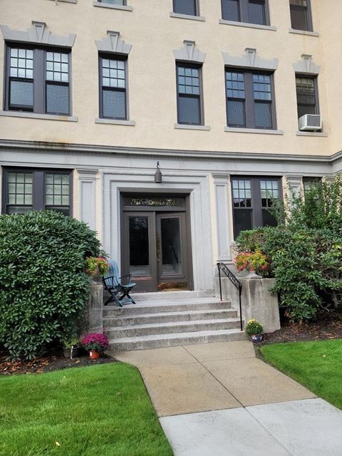7 Lewis Rd 2 Winchester MA 01890