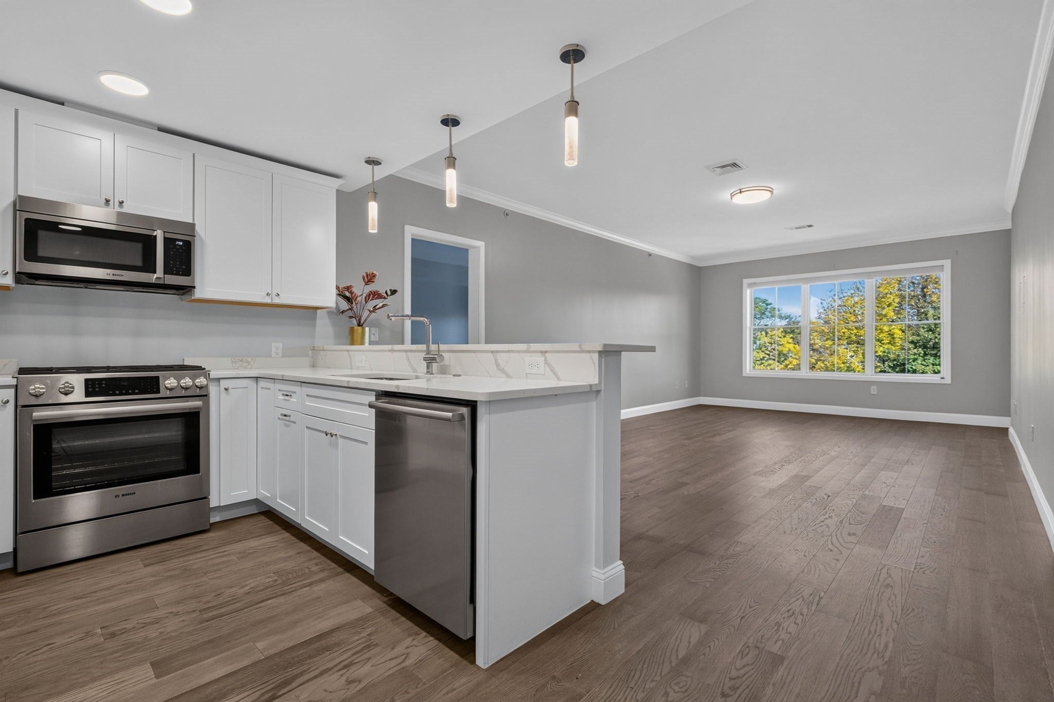 131 Eliot Street #304, Milton, MA Photo #12
