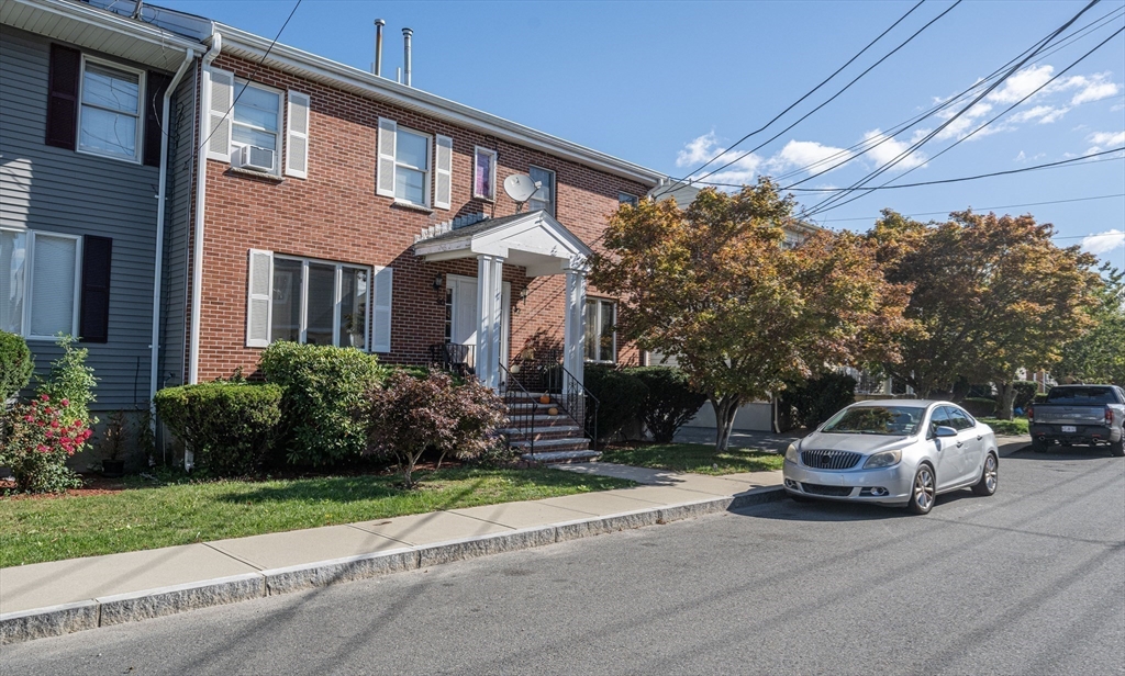 90 Atwood St 90