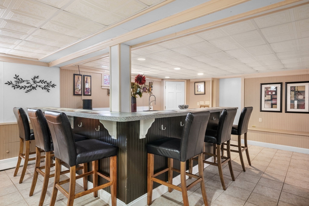 42 Walnut St, Saugus, MA Photo #32
