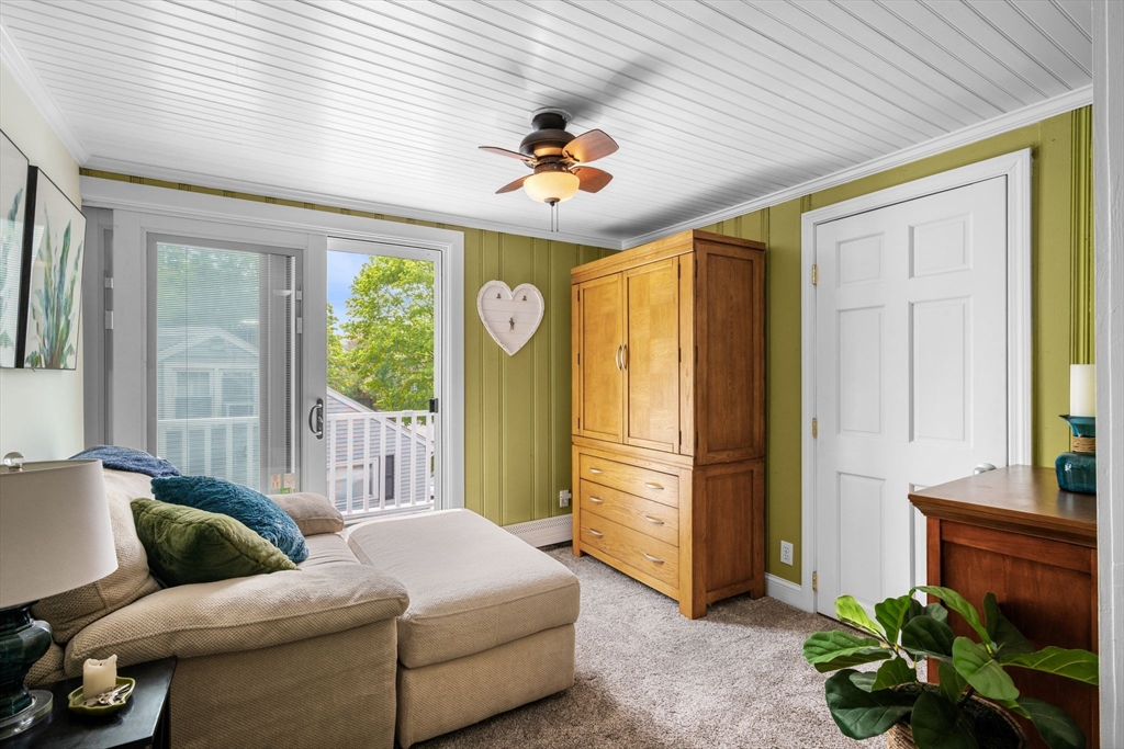 42 Walnut St, Saugus, MA Photo #15