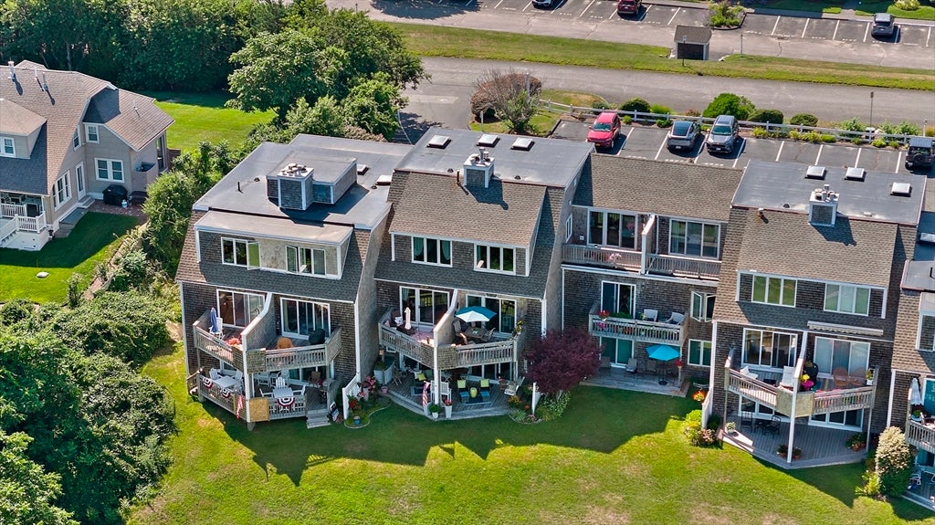 25 Highland Terr. 2505