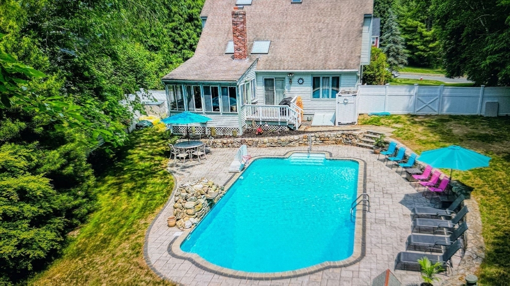 244 Rolling Meadow Drive